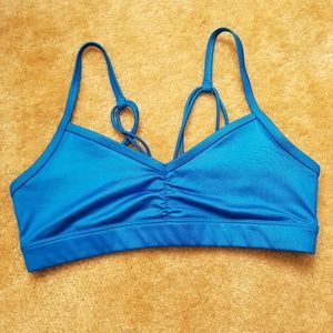 Alo Yoga Glow Bra size M